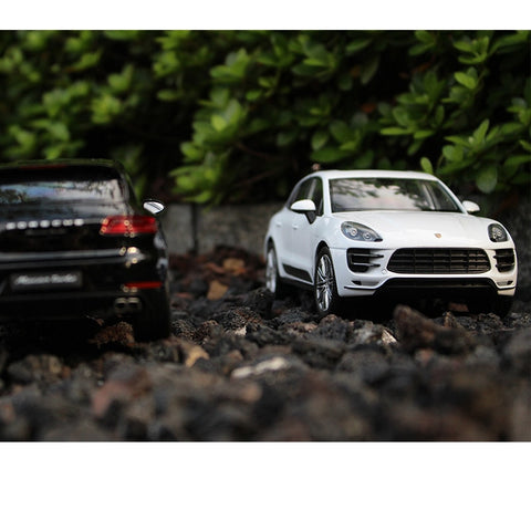 Image of 1:24 Porsche Macan White Car Alloy Car Model Simulation Car Decoration Collection Gift Toy Die Casting Model