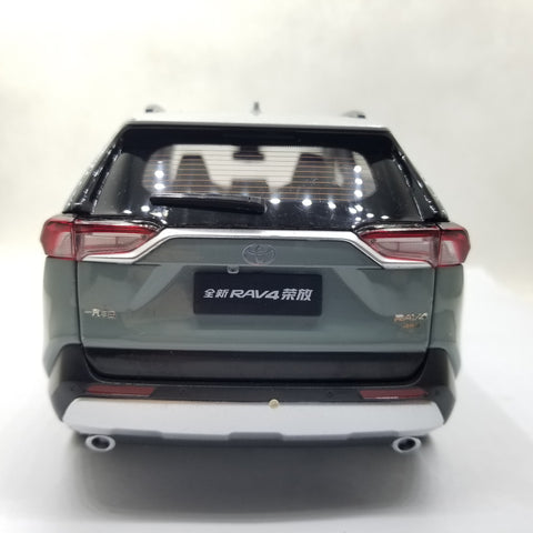 Image of 1:18 Diecast Model for Toyota RAV4 SUV Alloy Toy Car Miniature Collection Gifts
