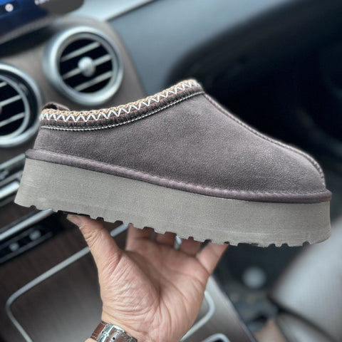 Image of Slip-on Furry Womens Shoes Genuine Suede Platform Womens Slippers