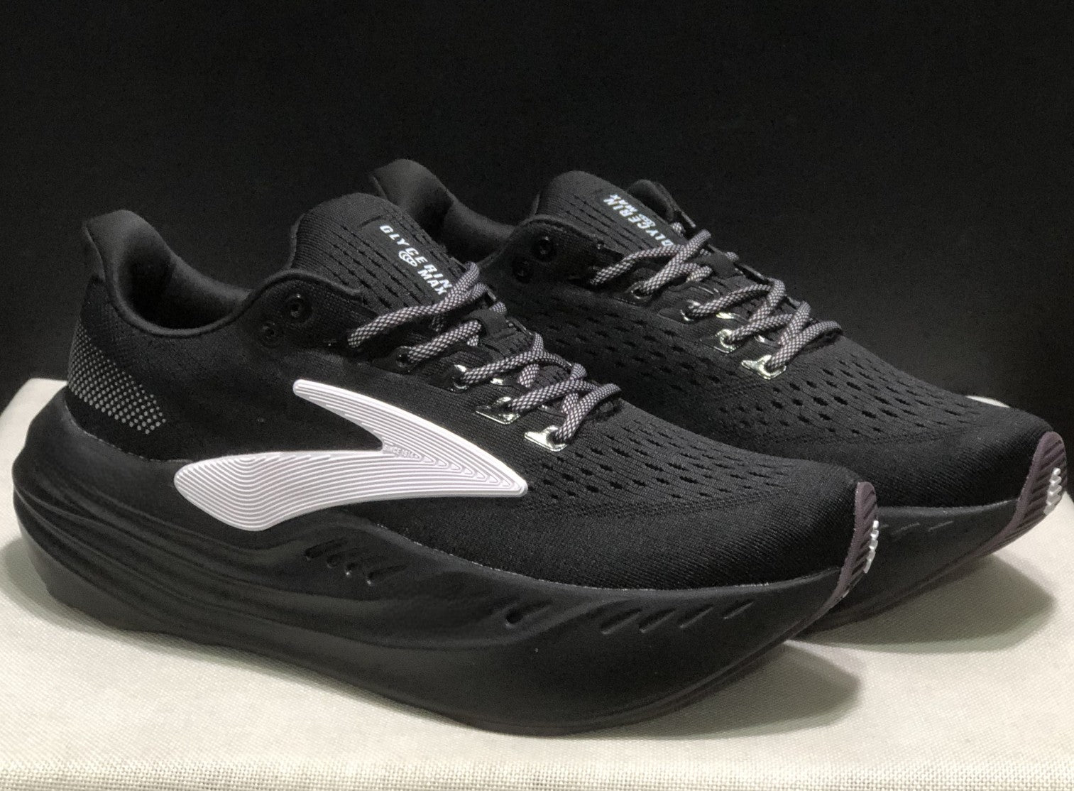 Shock-absorbing Casual Women Sneakers Anti-slip Running Shoes