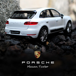 1:24 Porsche Macan White Car Alloy Car Model Simulation Car Decoration Collection Gift Toy Die Casting Model 